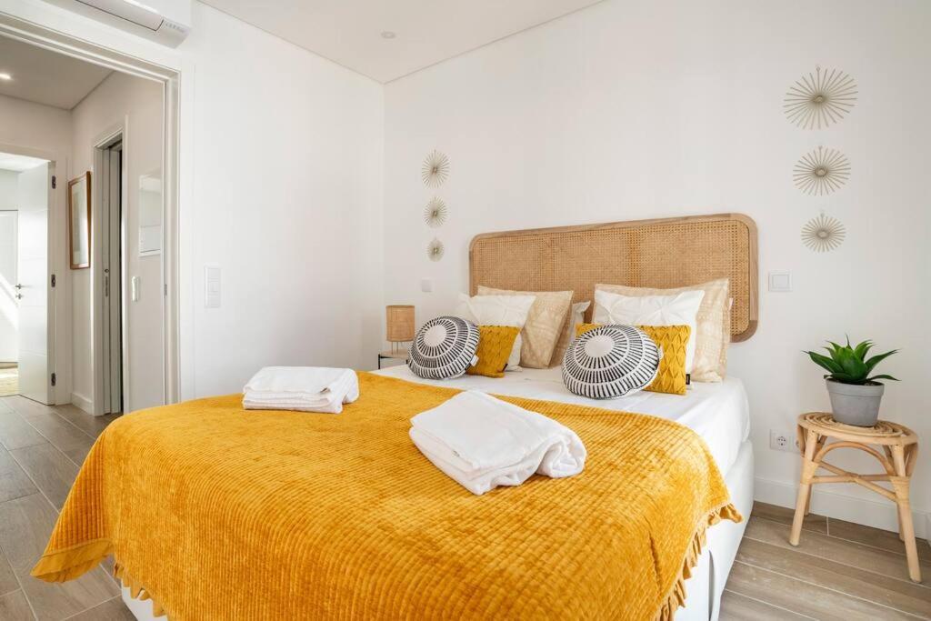 Casa Nova Do Levante, Perto Do Mar โอลเญา ภายนอก รูปภาพ